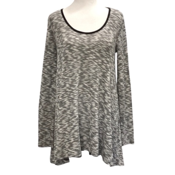 NWOT Jessica Simpson Maternity Sweater - Picture 1 of 2
